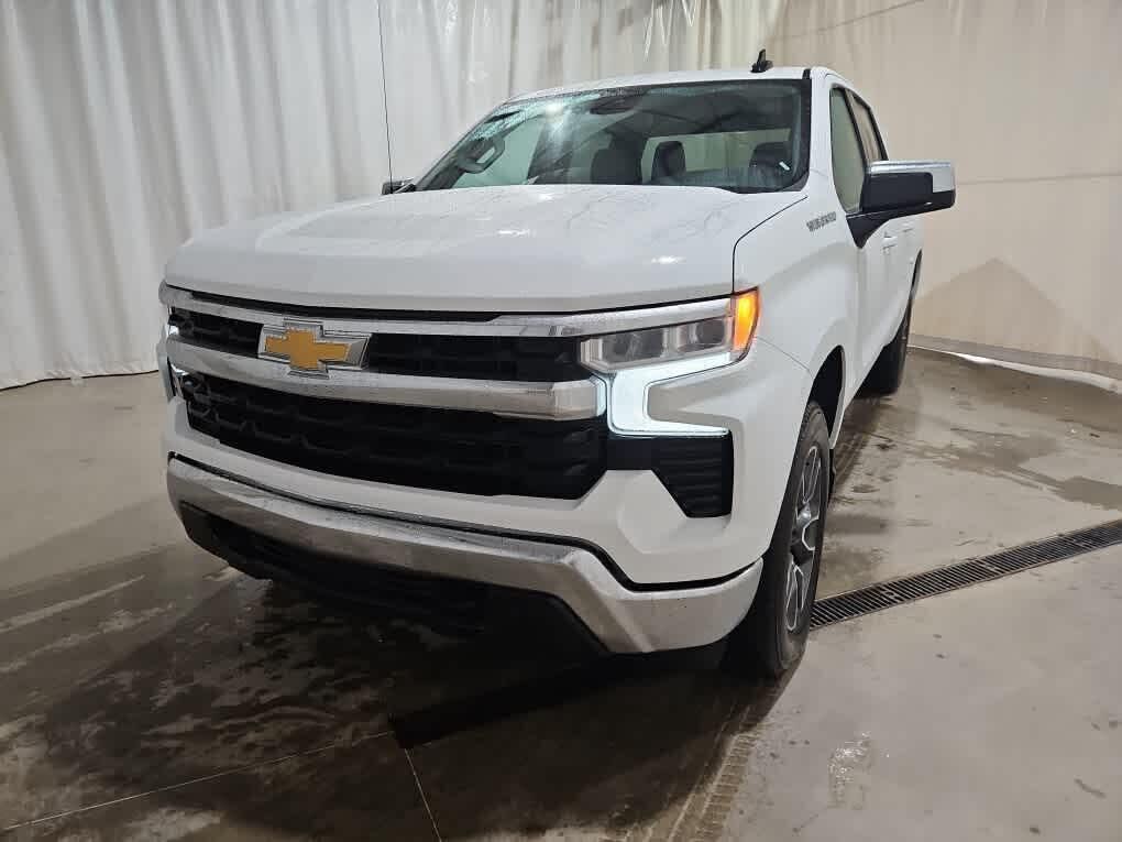2024 CHEVROLET Silverado