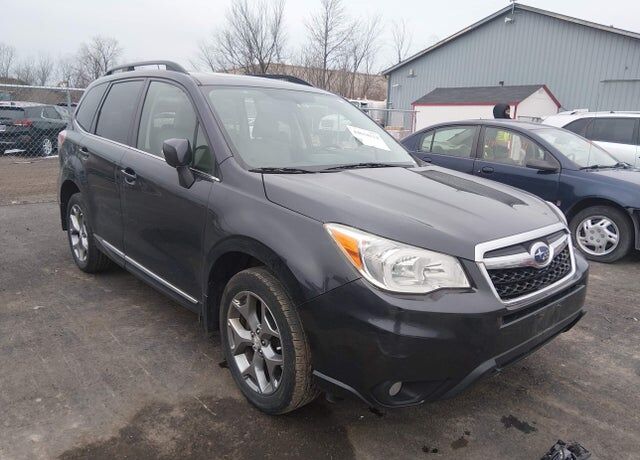 2015 SUBARU Forester