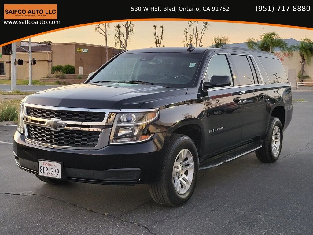 2017 CHEVROLET Suburban
