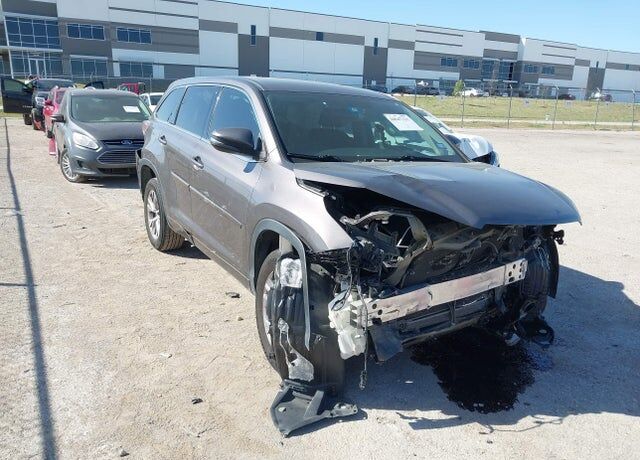 2014 TOYOTA Highlander