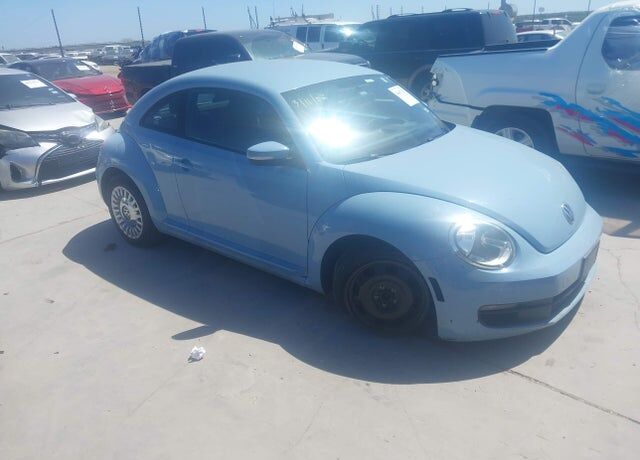 2014 VOLKSWAGEN Beetle