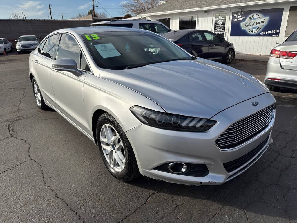 2013 FORD Fusion