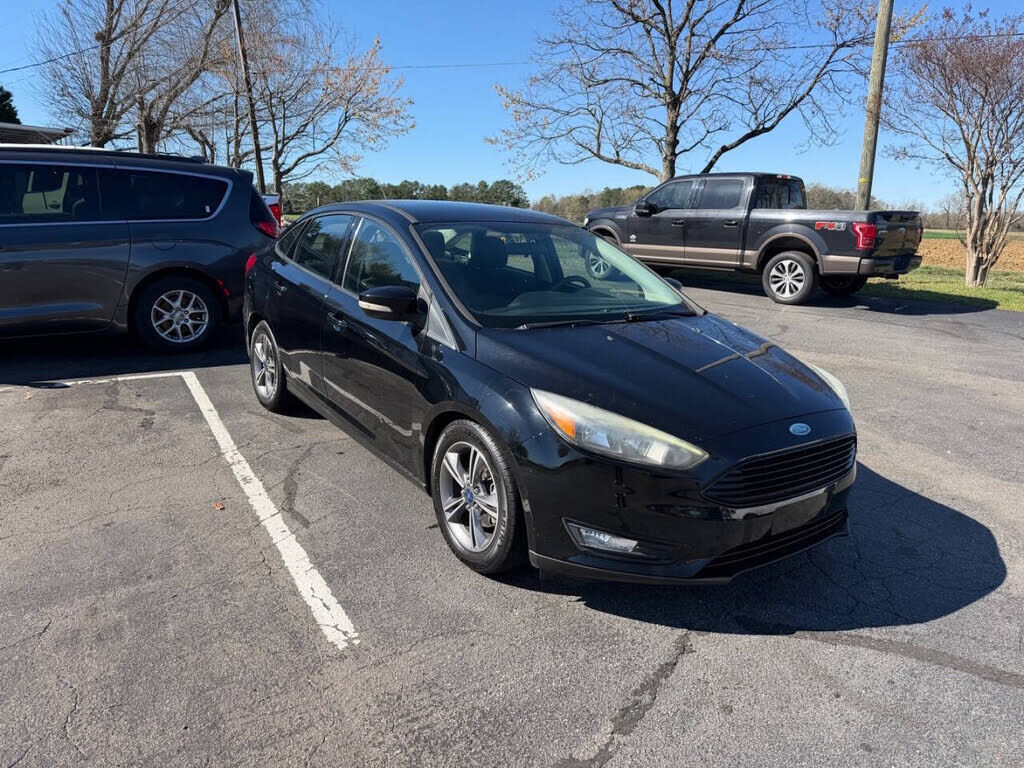 2017 FORD Focus