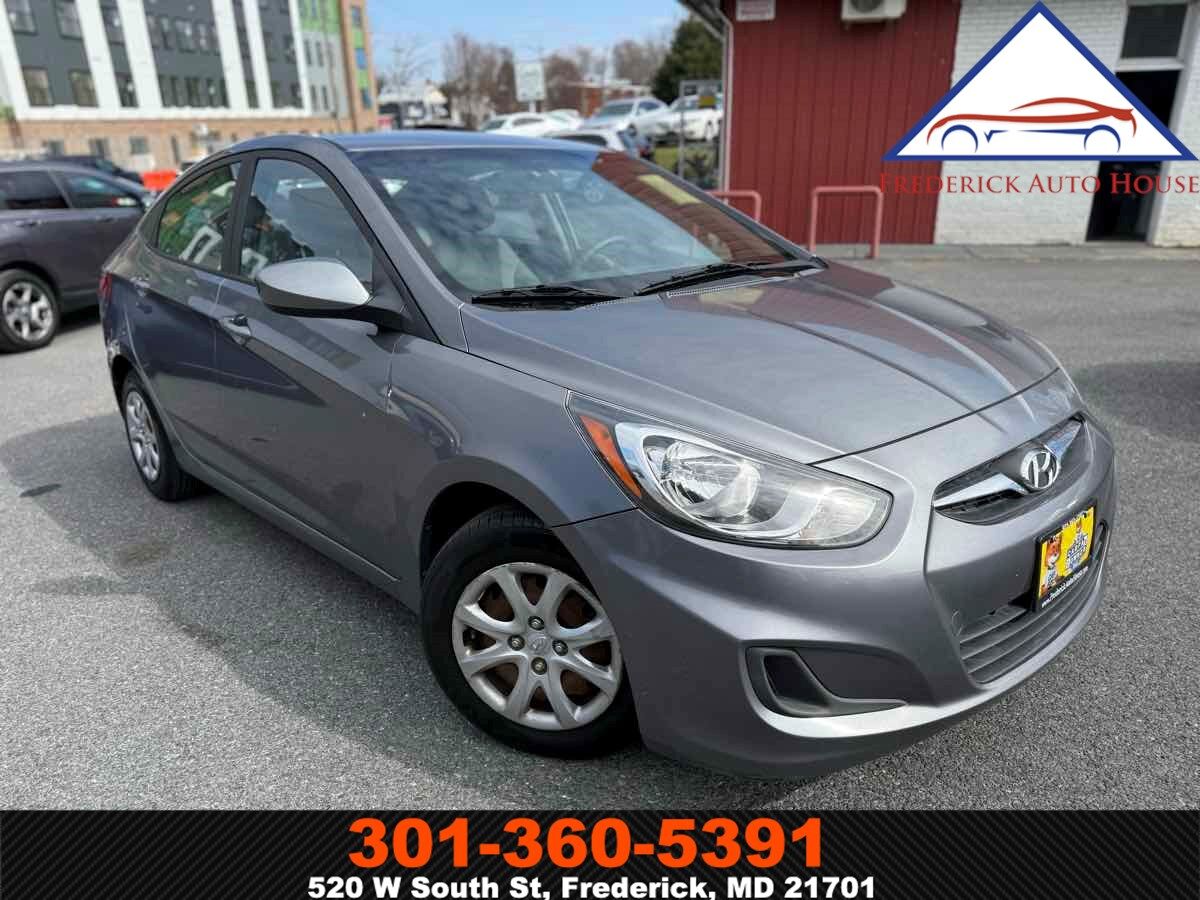 2014 HYUNDAI Accent