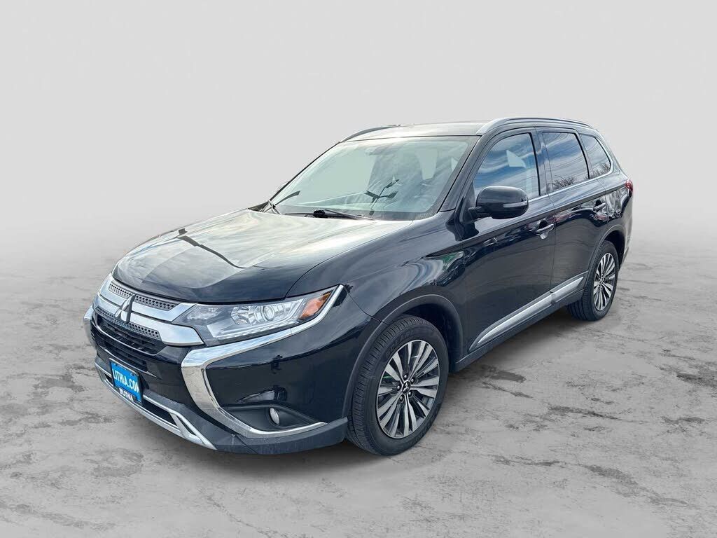 2020 MITSUBISHI Outlander
