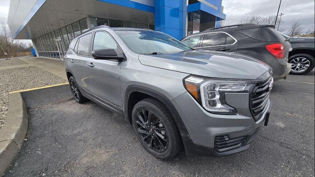 2023 GMC Terrain