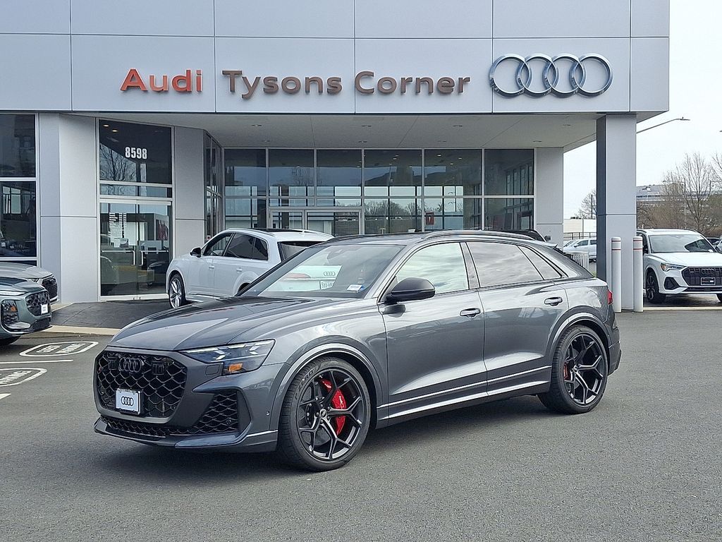 2026 AUDI RS Q8