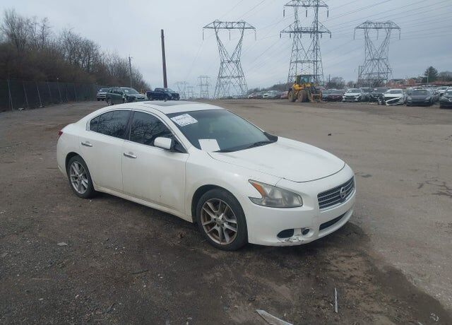 2009 NISSAN Maxima