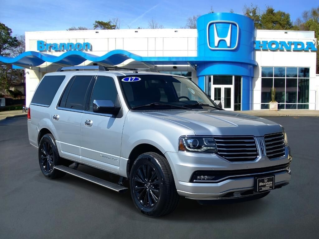2017 LINCOLN Navigator