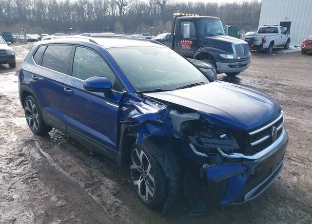 2023 VOLKSWAGEN Taos 4Motion