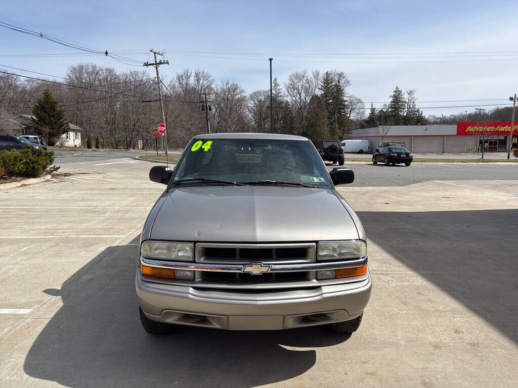 2004 CHEVROLET S-10 Pickup