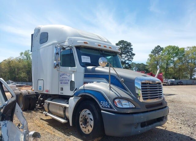 2006 FREIGHTLINER Columbia