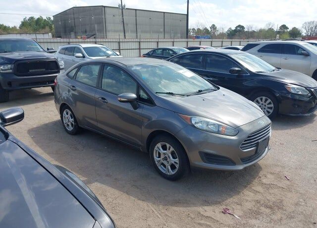 2014 FORD Fiesta