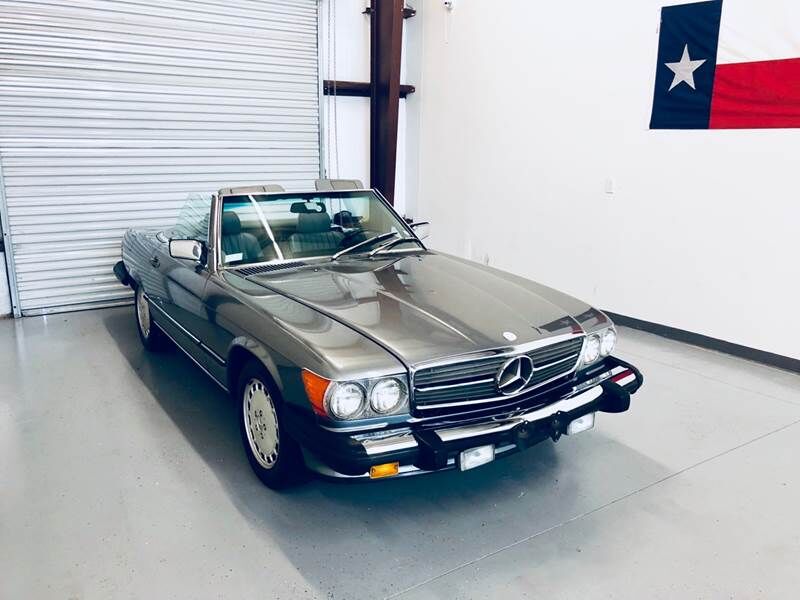 1988 MERCEDES-BENZ 560