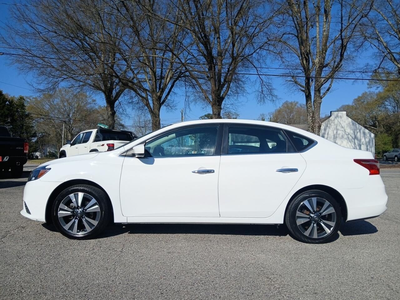 2019 NISSAN Sentra