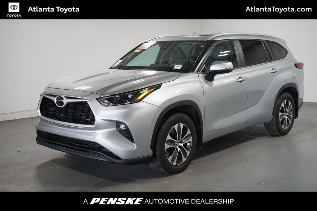 2023 TOYOTA Highlander