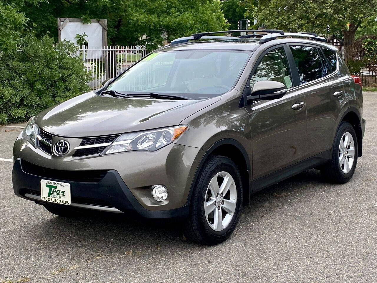 2014 TOYOTA RAV4