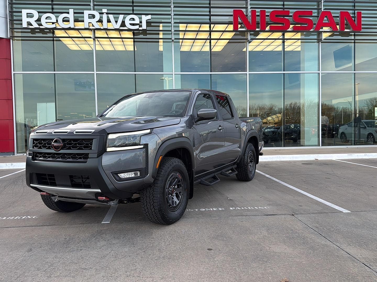 2026 NISSAN Frontier