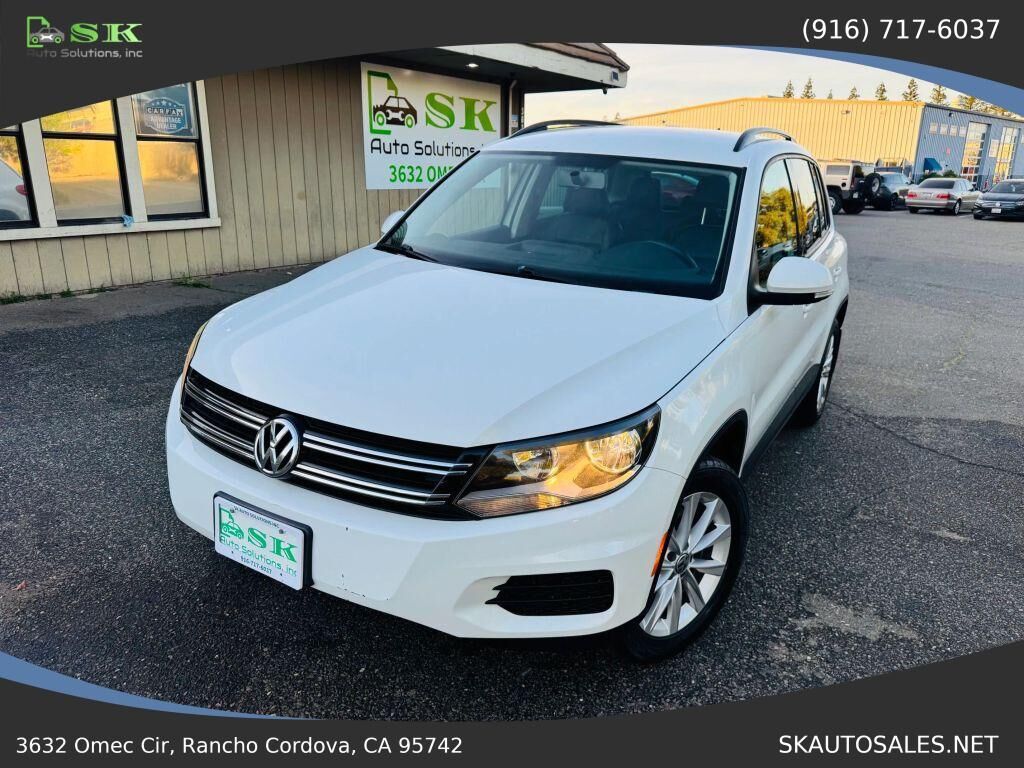 2015 VOLKSWAGEN Tiguan