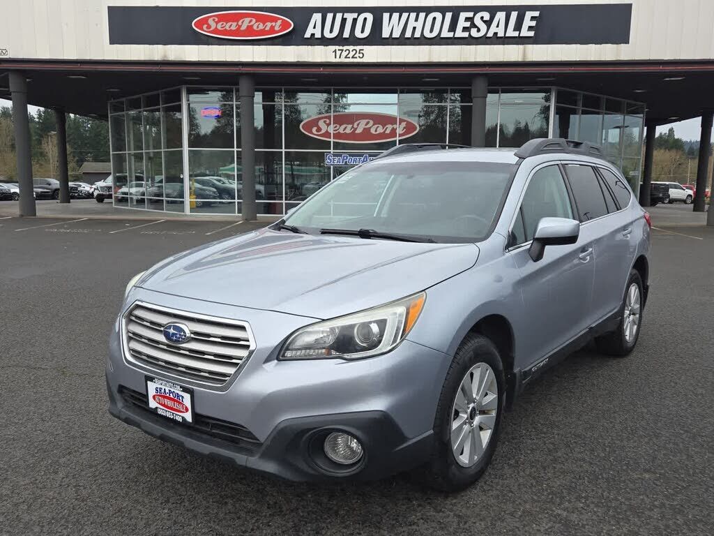 2016 SUBARU Outback