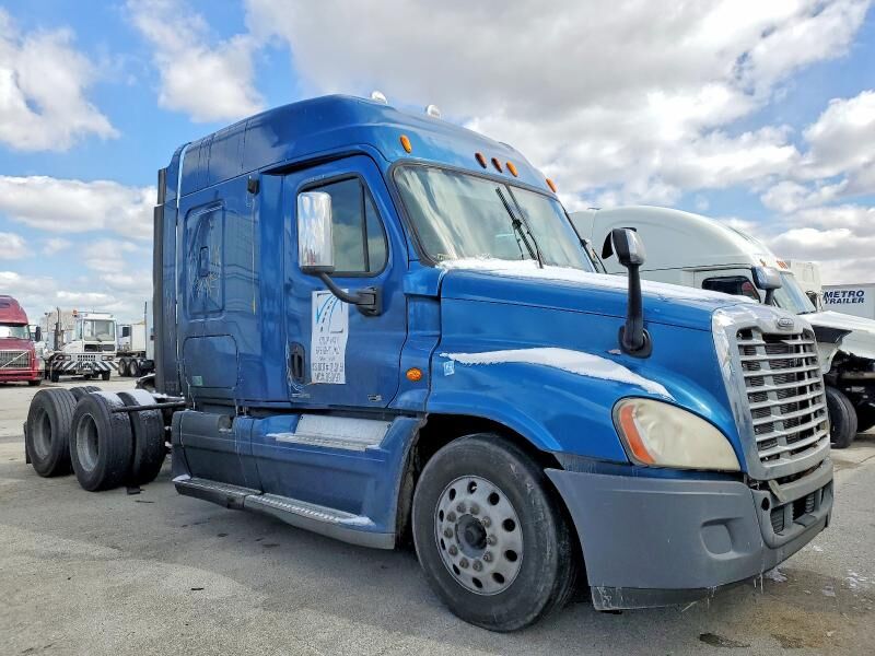 2012 FREIGHTLINER Cascadia