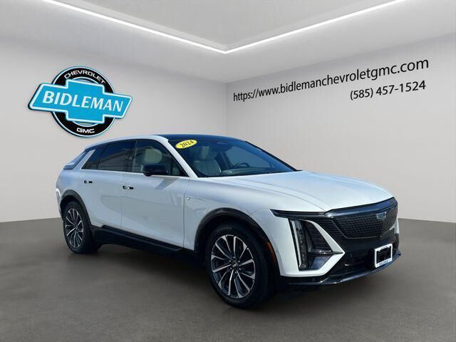 2024 CADILLAC Lyriq