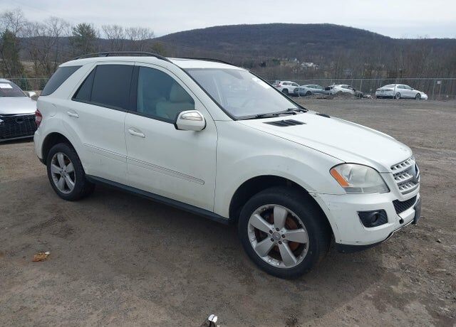 2009 MERCEDES-BENZ M-Class