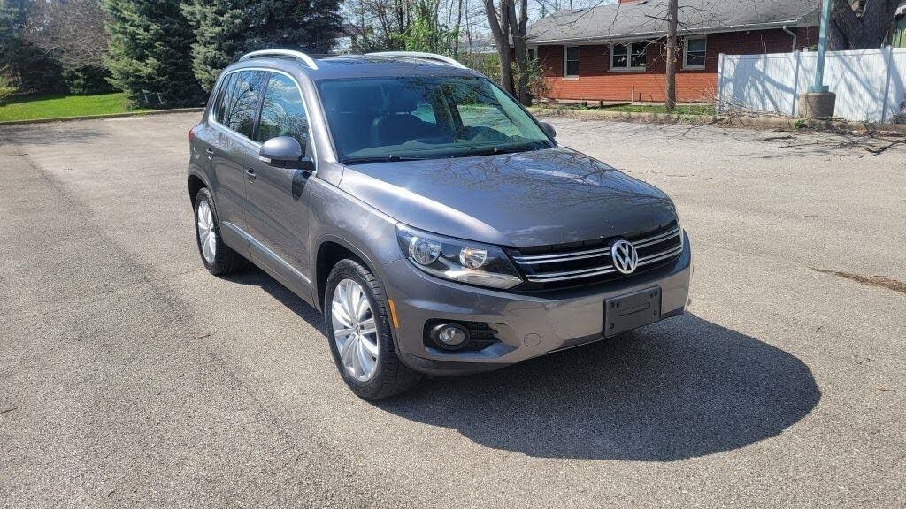 2013 VOLKSWAGEN Tiguan