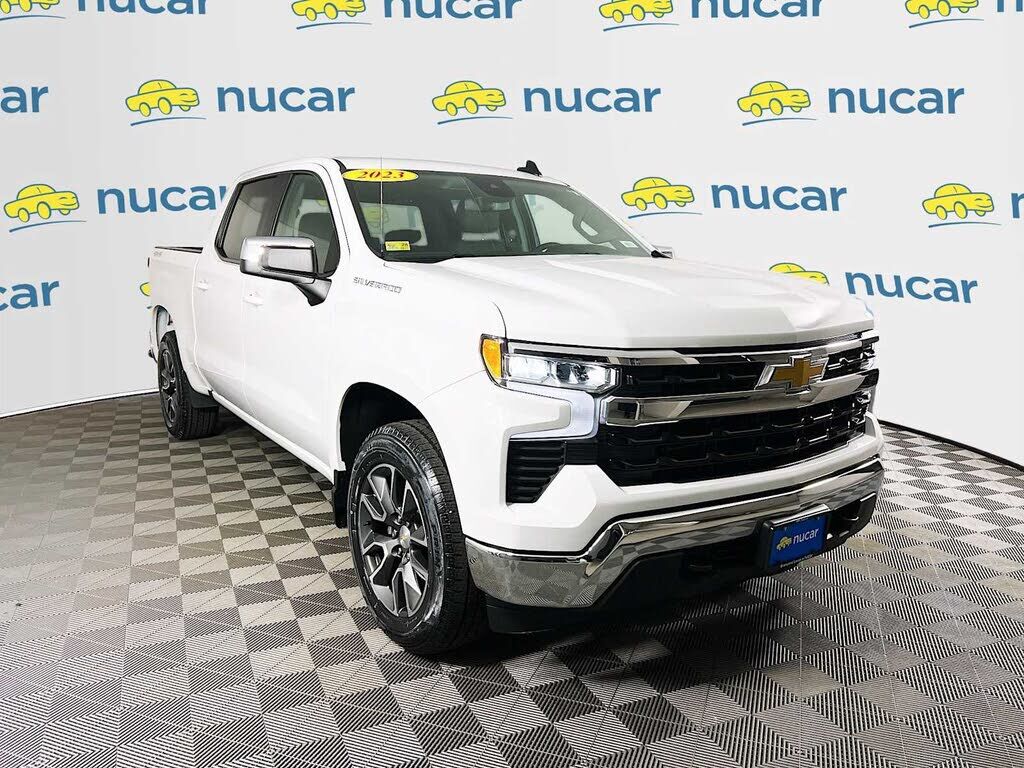 2023 CHEVROLET Silverado
