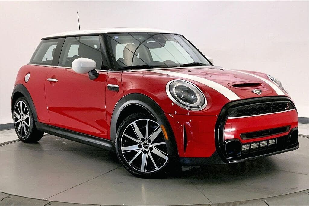 2023 MINI Hardtop