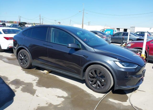 2025 TESLA Model X