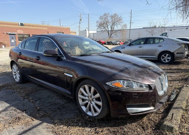 2012 JAGUAR XF