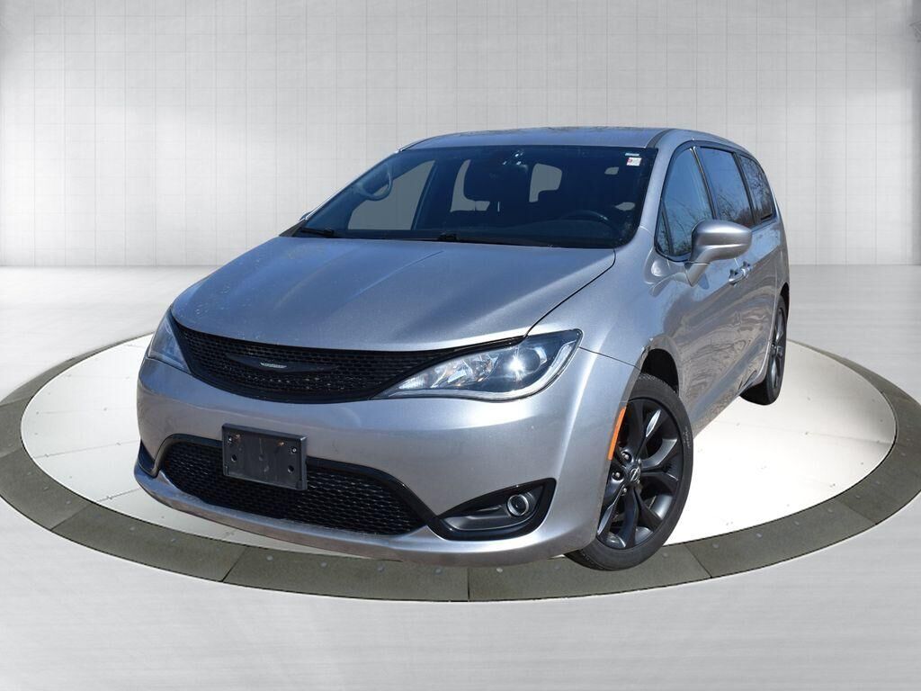 2019 CHRYSLER Pacifica