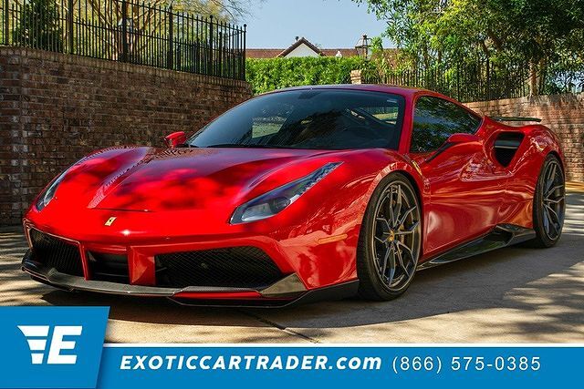 2017 FERRARI 488 GTB