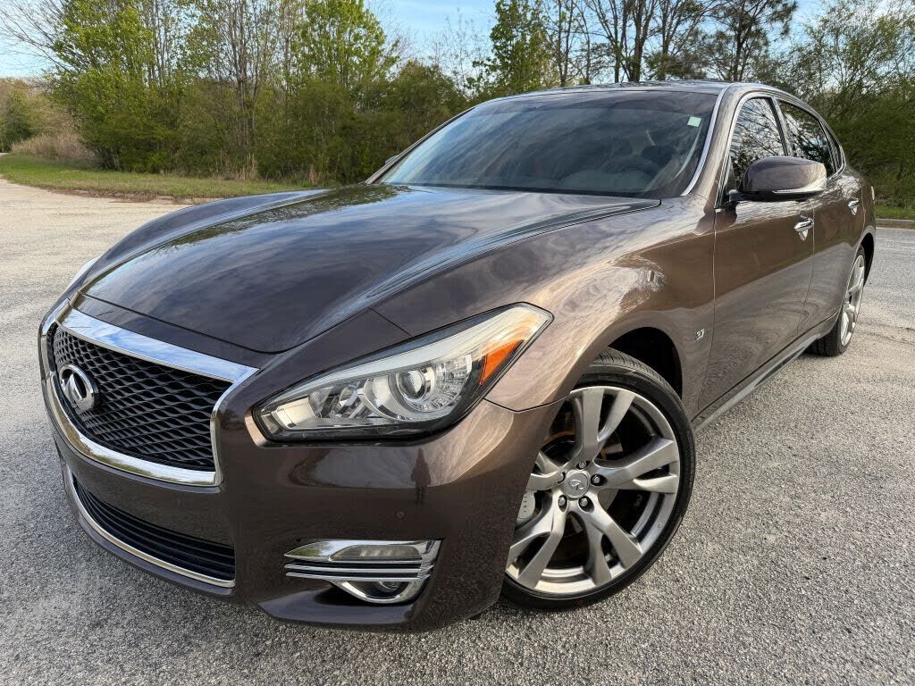 2016 INFINITI Q70L
