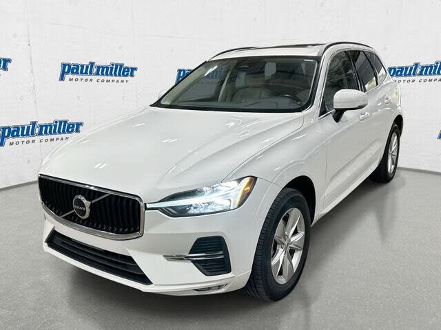 2022 VOLVO XC60