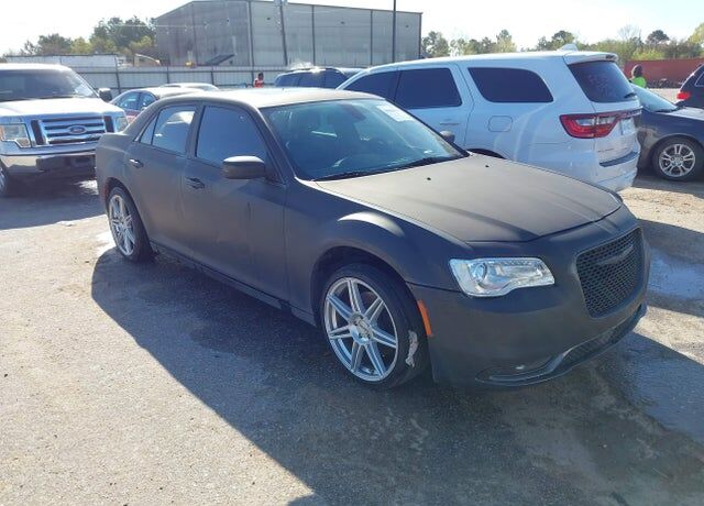 2015 CHRYSLER 300