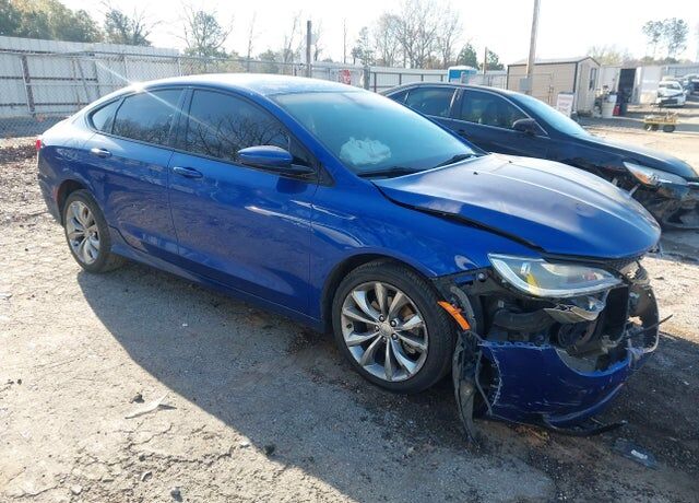 2015 CHRYSLER 200