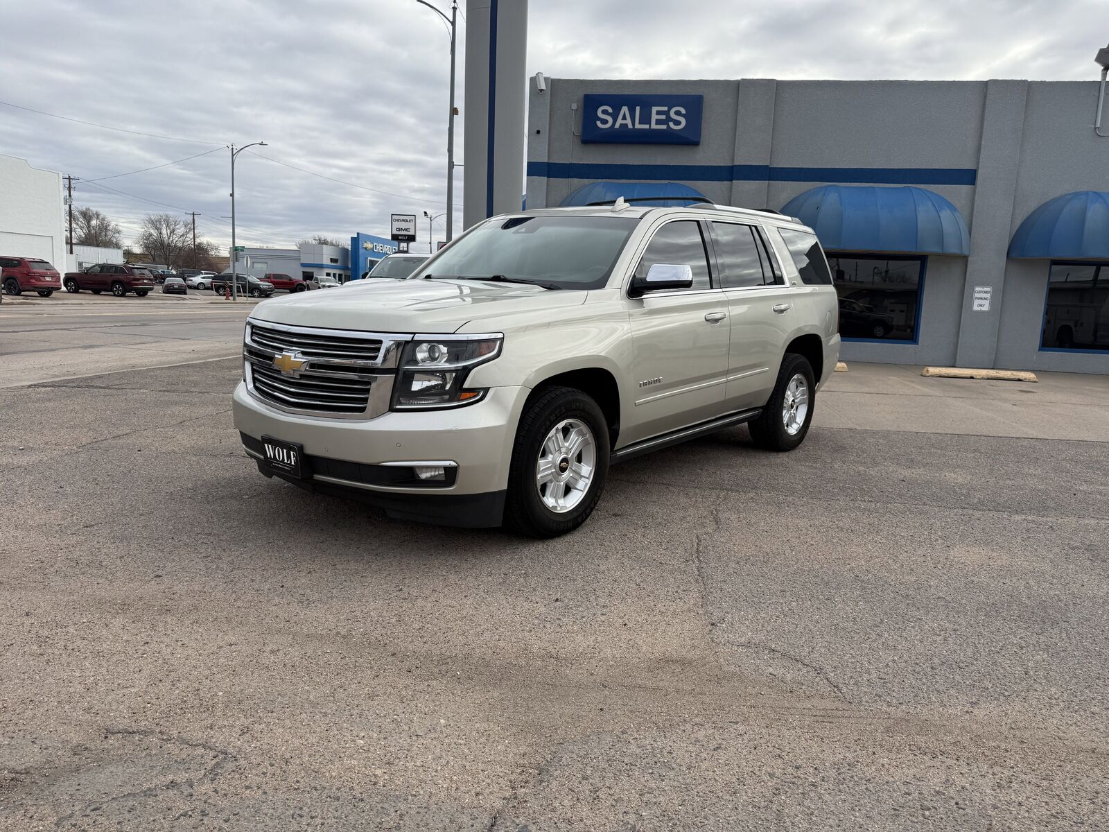 2016 CHEVROLET Tahoe