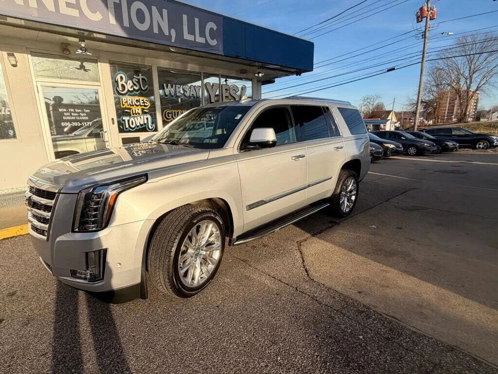 2019 CADILLAC Escalade