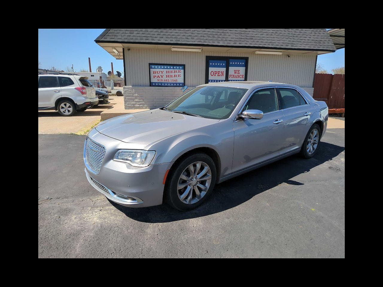 2018 CHRYSLER 300