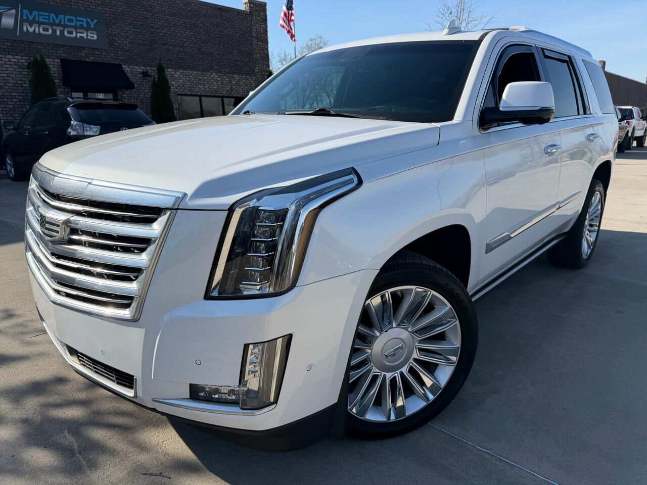 2017 CADILLAC Escalade