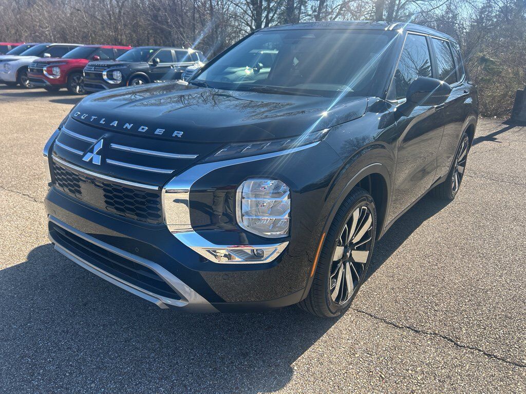 2026 MITSUBISHI Outlander