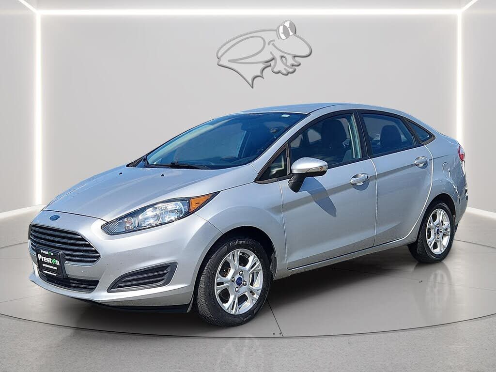 2016 FORD Fiesta