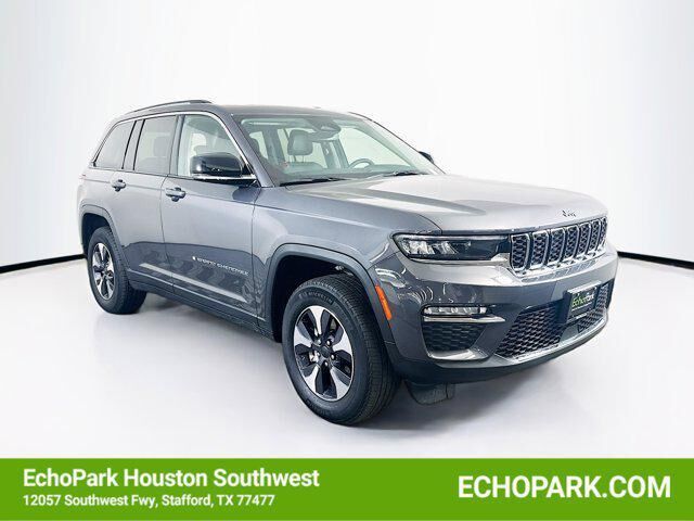 2022 JEEP Grand Cherokee