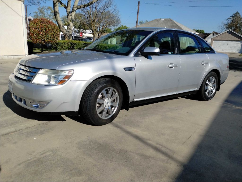 2009 FORD Taurus