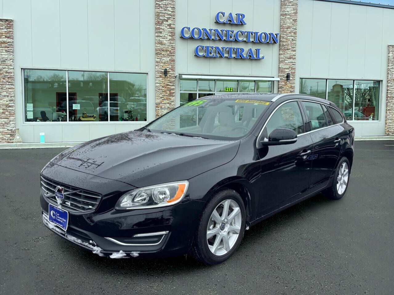 2016 VOLVO V60