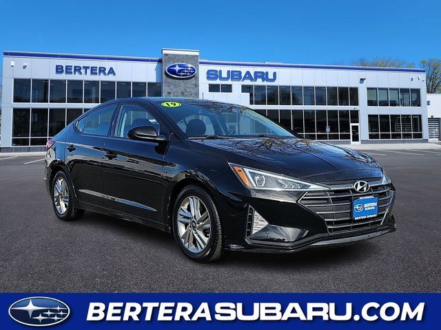 2019 HYUNDAI Elantra
