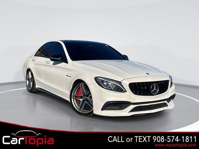 2016 MERCEDES-BENZ C-Class