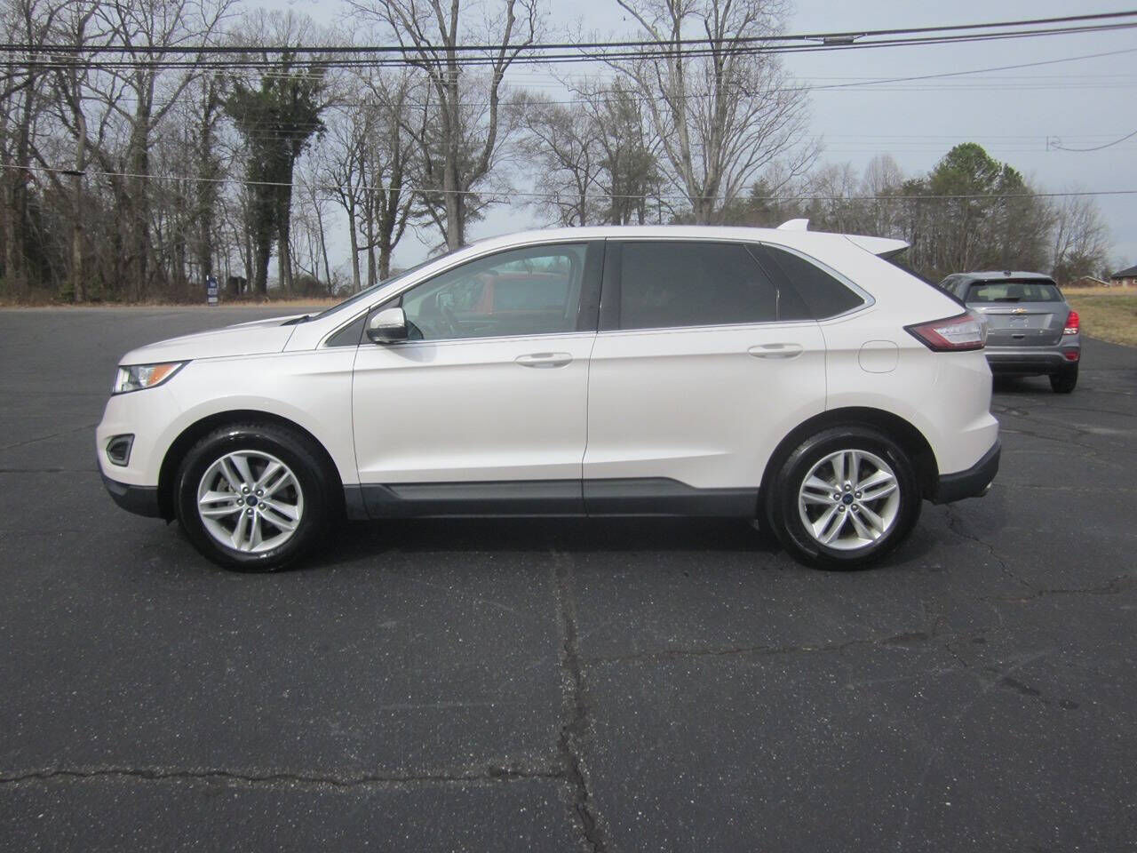 2017 FORD Edge